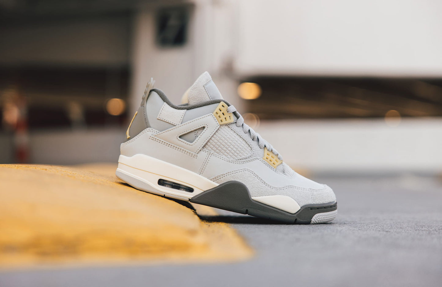 JORDAN 4 SE 'CRAFT PHOTON DUST'