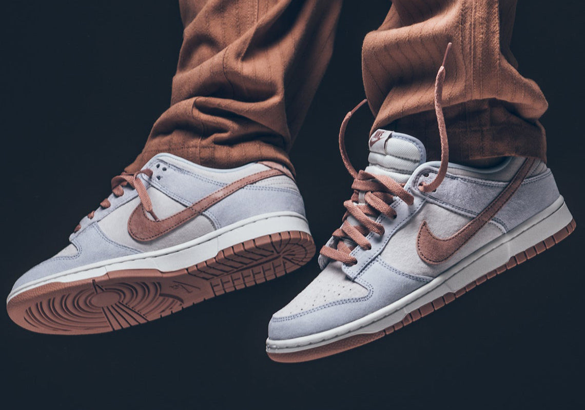NIKE DUNK LOW 'FOSSIL ROSE'