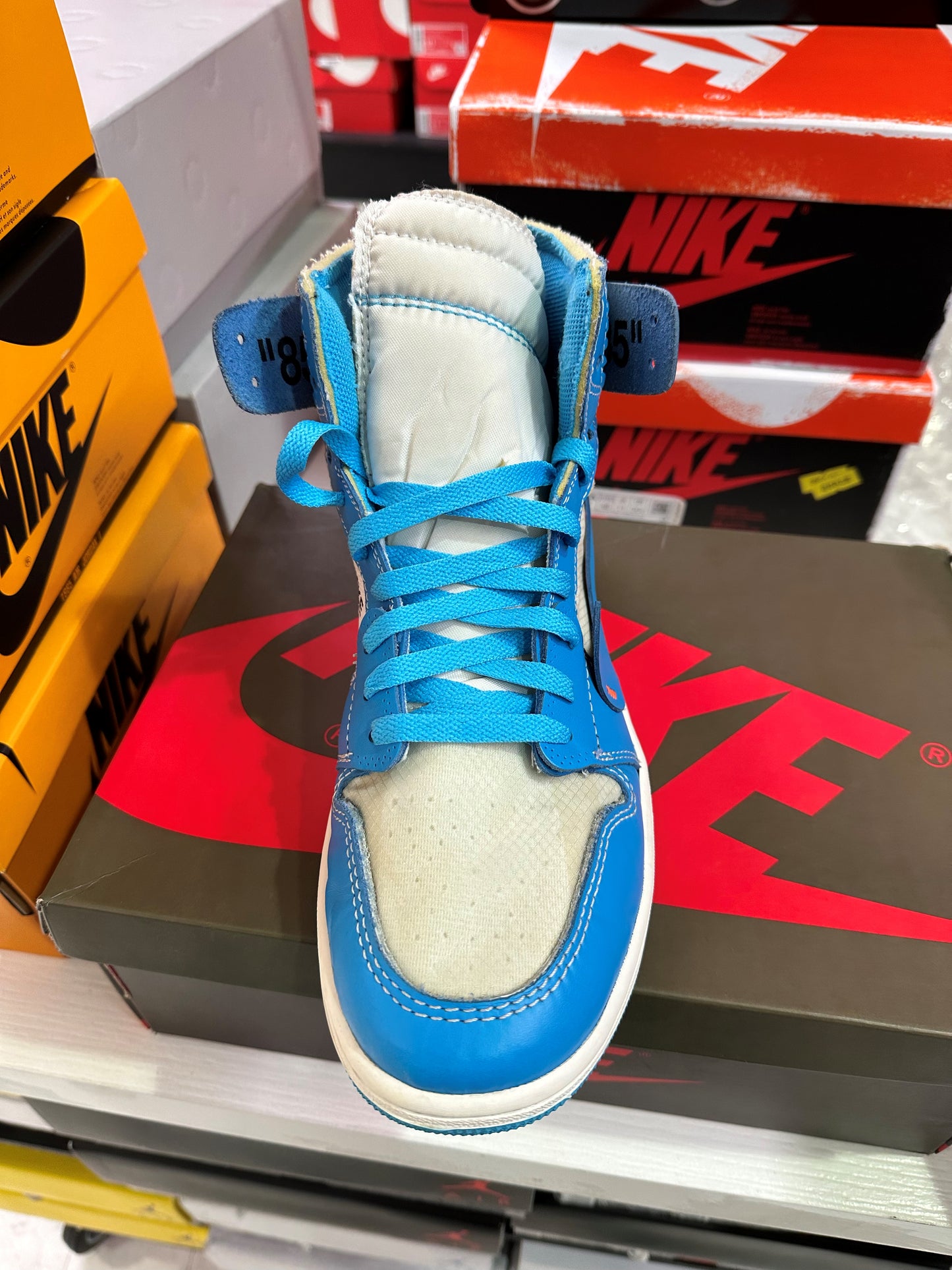 OFF-WHITE JORDAN 1 HIGH 'UNC'